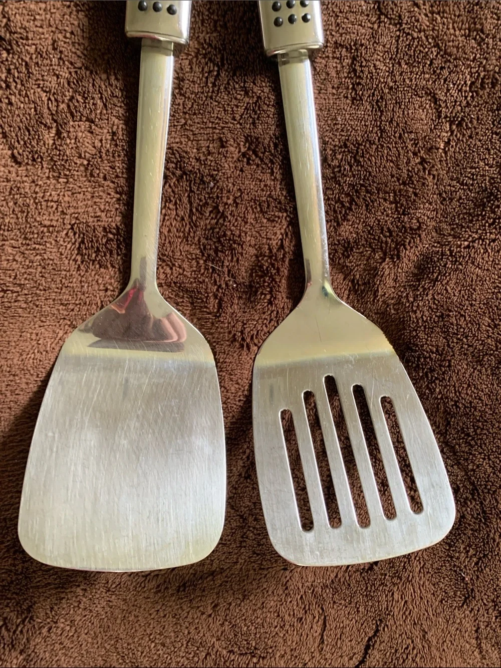 INOX stainless steel (18/8) spatulas (2) - in great condition!  👏🏻⭐️